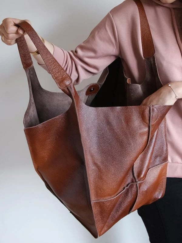 Xylia - New oversized handmade vegan leather handbag