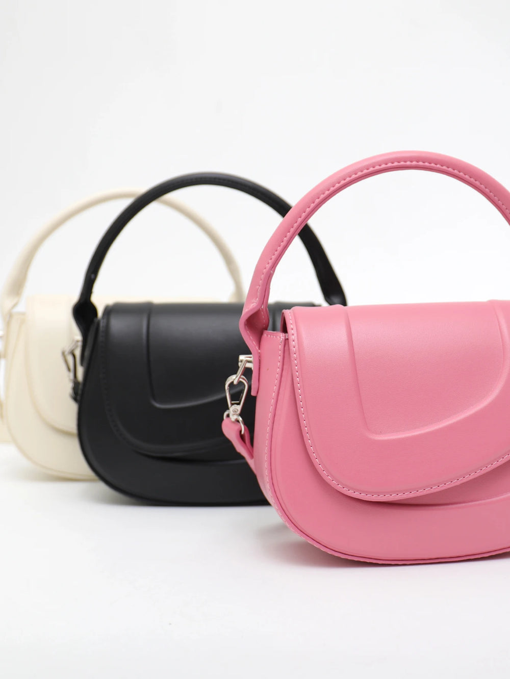 Raisa – Stylish Minimalist Designer Saddle Bags