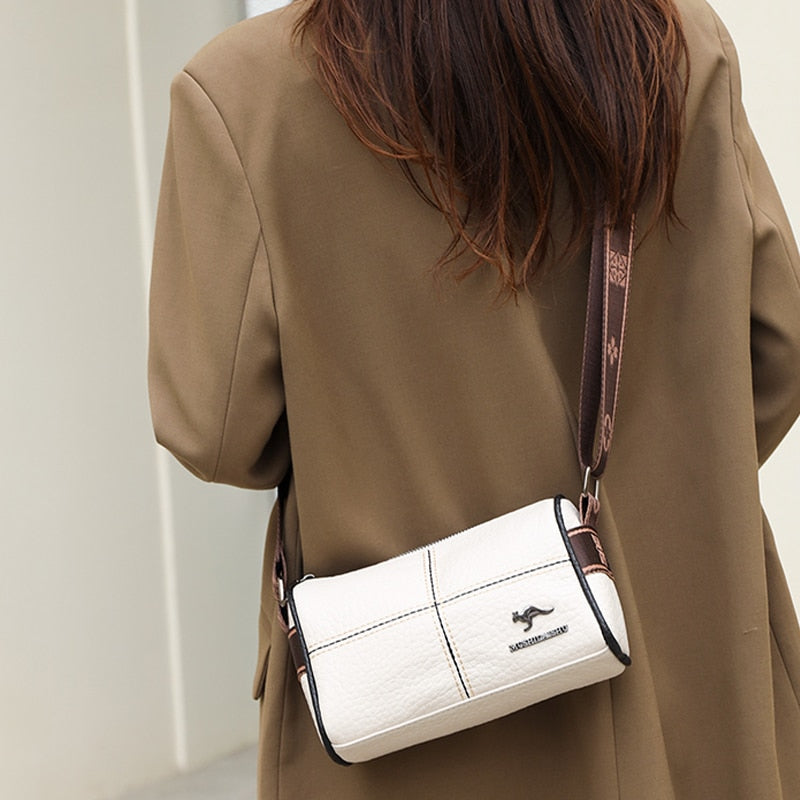 Abigail - Stylish shoulder bag with stone grain pattern