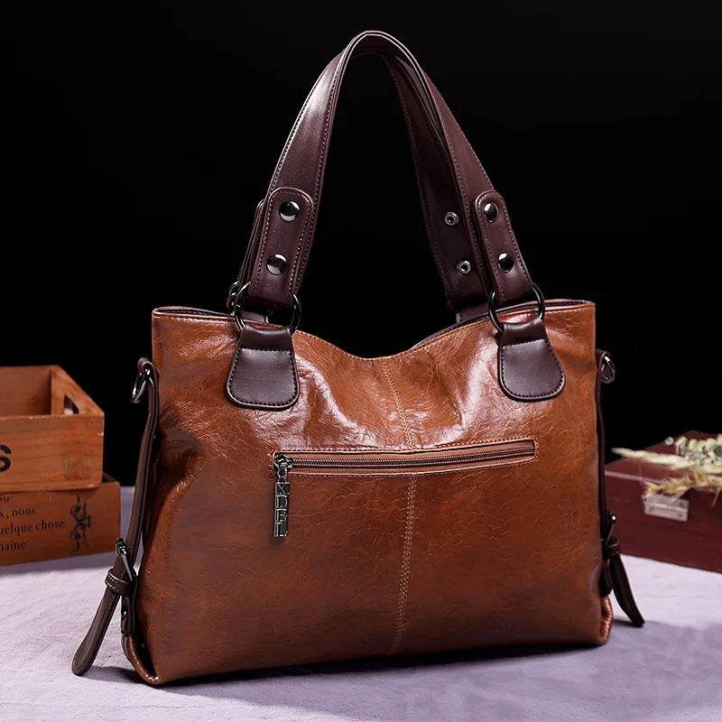 Augusta - Soft Leather Bag with Two Handles and Elegant Details